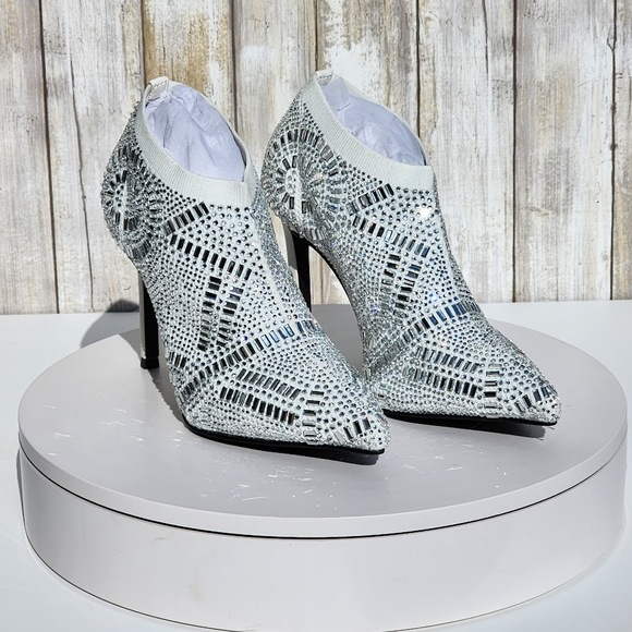 Thalia Sodi Shoes - NEW - Thalia Sodi Women's Karmen Ankle Booties